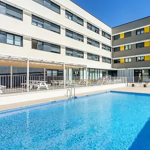  Hostal Residencia Universitaria Campus España